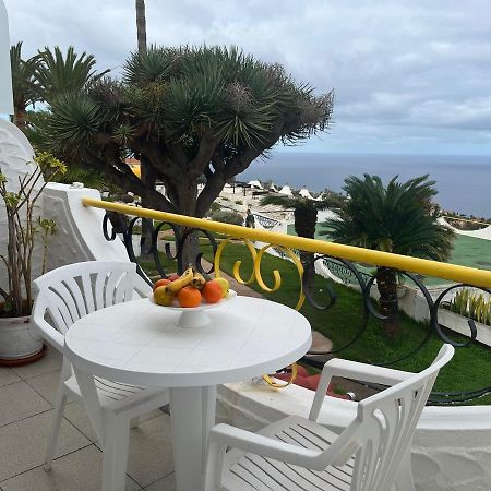 Апартаменты Studio Sea Front View & Pool Такоронте Экстерьер фото